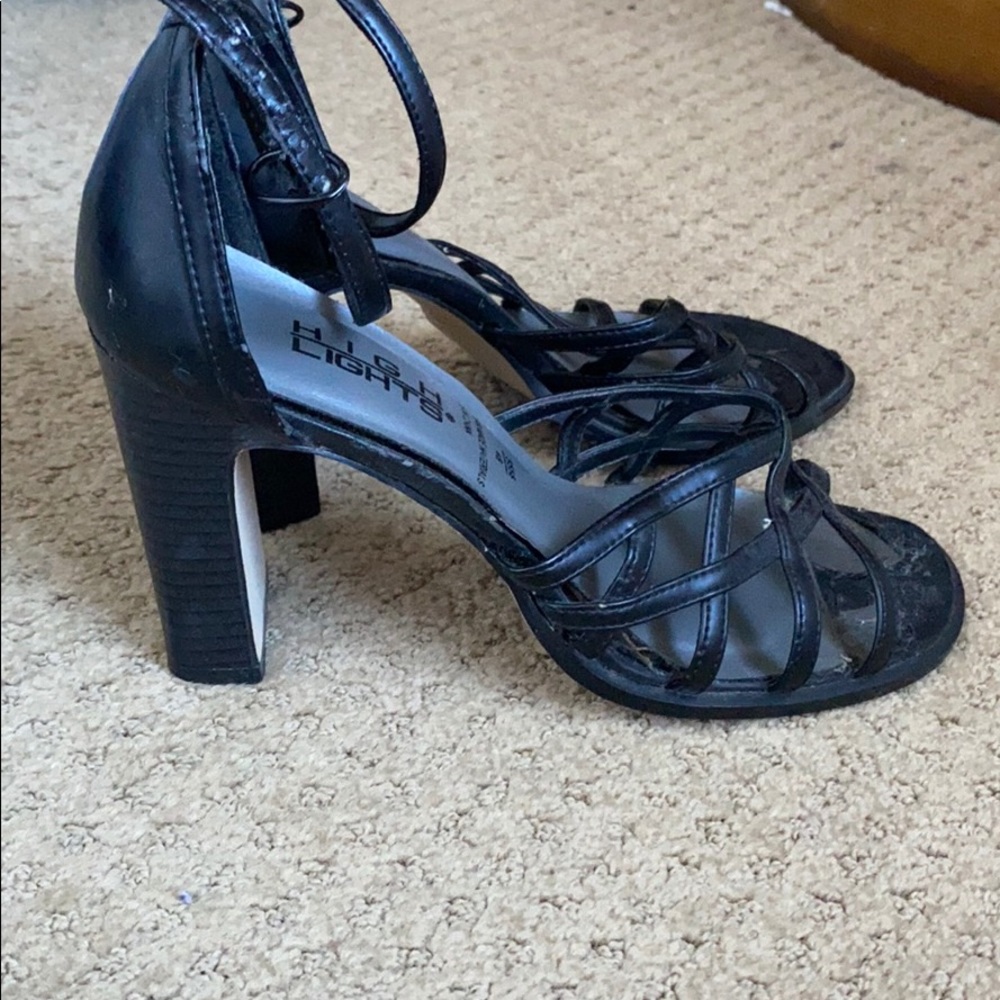 Heels - Picture 4 of 6